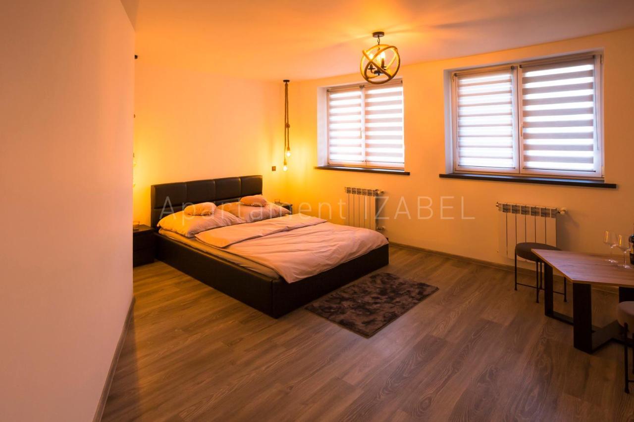 Apartament Izabel Neumarkt Exterior foto